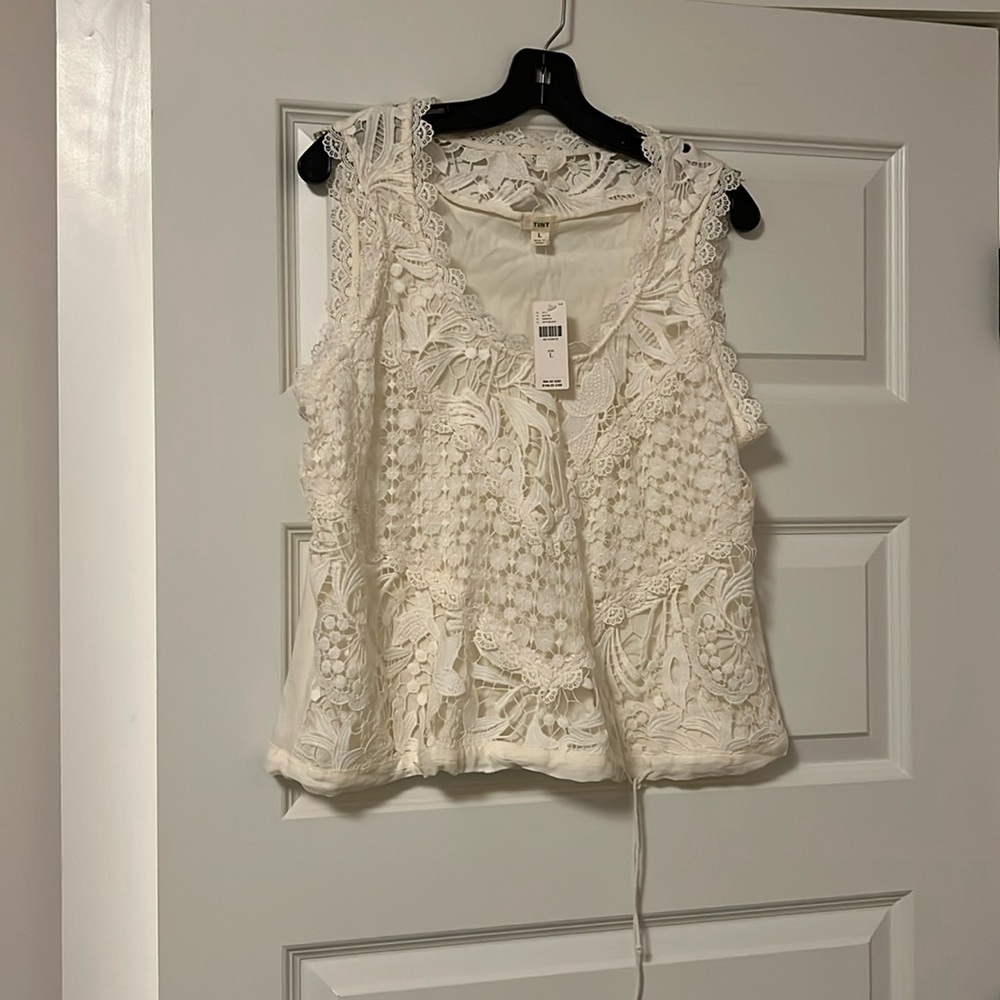 Anthropologie Tiny Lace sleeveless top